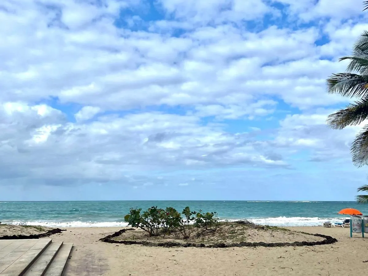 Luxurious Beachside 3-Br Apt San Juan Apartamento